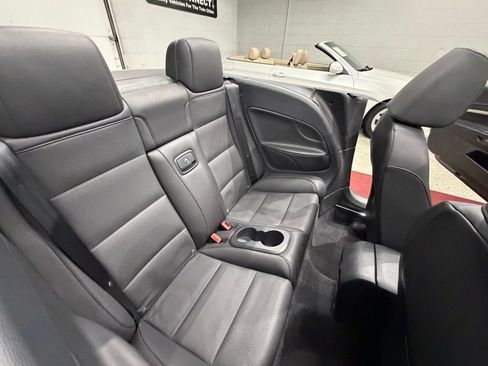 Used 2013 Volkswagen Eos Komfort FWD image 32
