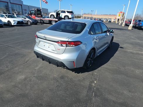 Certified 2023 Toyota Corolla SE w/ SE Premium Package image 3