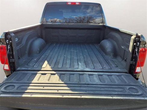 Used 2018 RAM 1500 Express w/ Express Value Package image 23