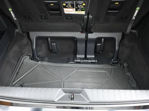Used 2021 Toyota Sienna XSE FWD image 58