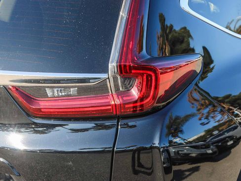 Used 2021 Honda CR-V EX-L image 10