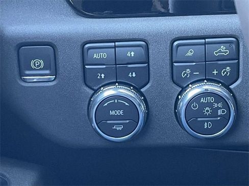 New 2026 GMC Sierra 1500 SLT w/ SLT Premium Plus Package image 20