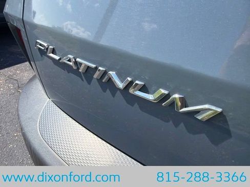 Used 2023 Ford Escape Platinum AWD/4WD image 10