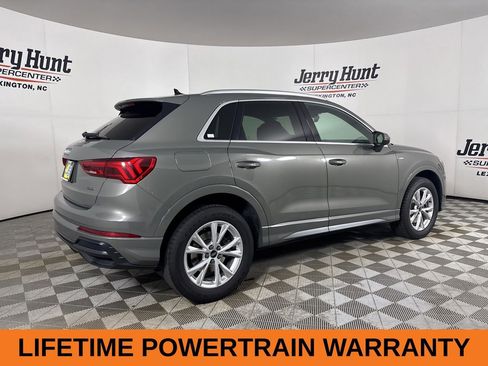 Used 2022 Audi Q3 2.0T Premium w/ Convenience Package AWD/4WD image 5