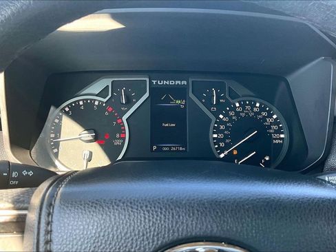Used 2022 Toyota Tundra SR5 w/ SR5 Premium Package AWD/4WD image 14