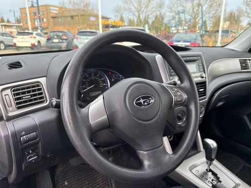 Used 2010 Subaru Forester 2.5X w/ Popular Equipment Group 1B image 7