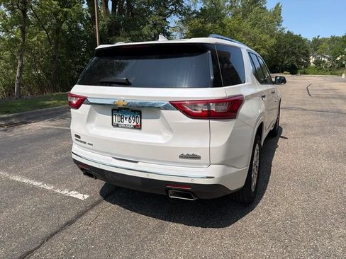 Used 2018 Chevrolet Traverse High Country w/ LPO, Floor Liner Package AWD/4WD image 22