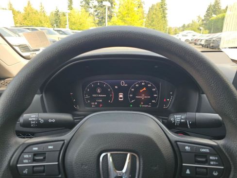 Certified 2023 Honda Accord LX image 27