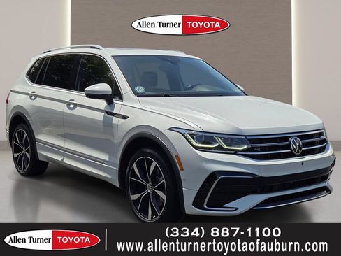 Used 2024 Volkswagen Tiguan SEL R-Line AWD/4WD image 1