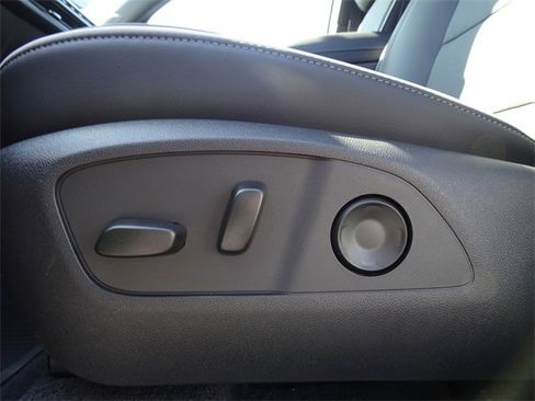 New 2026 Buick Enclave Preferred w/ Power Package image 12