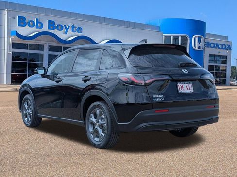 New 2026 Honda HR-V LX image 3