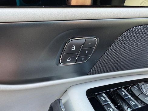 New 2026 Lincoln Nautilus Premier w/ Equipment Group 102A image 18