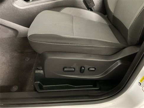 Used 2019 Ford Escape SE image 19