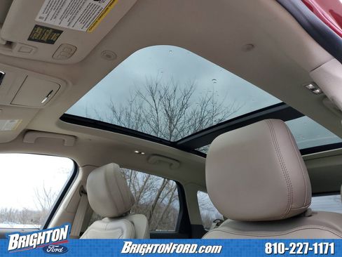 Used 2020 Lincoln Corsair Reserve w/ Elements Package image 11