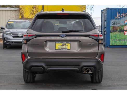 New 2025 Subaru Forester Touring image 4
