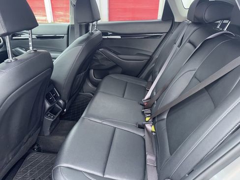 Used 2025 Kia Seltos EX w/ EX Sunroof Package image 6