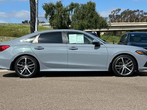 Certified 2024 Honda Civic Touring image 4