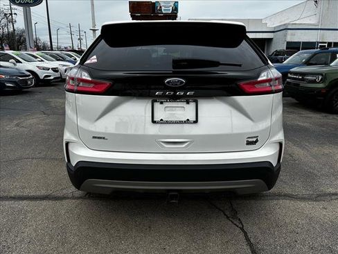 Used 2023 Ford Edge SEL w/ Convenience Package image 5
