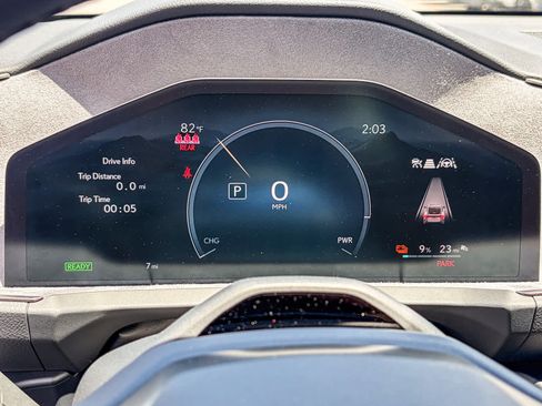 New 2026 Lexus ES 350e FWD image 23