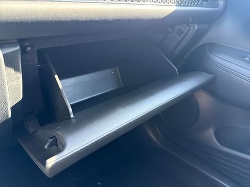 Certified 2023 Honda HR-V LX image 36