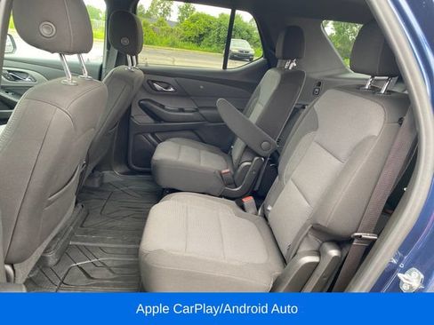 Certified 2023 Chevrolet Traverse LT FWD image 18