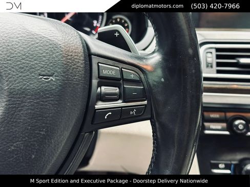 Used 2015 BMW 750Li xDrive AWD/4WD image 30