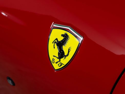 Certified 2023 Ferrari Roma image 16