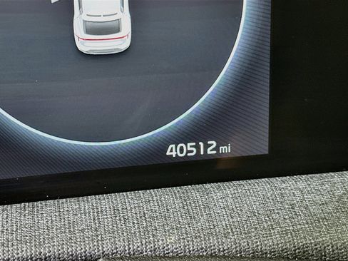 Used 2022 Kia EV6 Wind RWD image 19