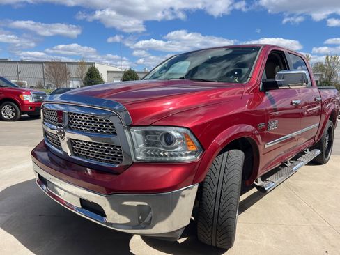Used 2015 RAM 1500 Laramie w/ Convenience Group image 2