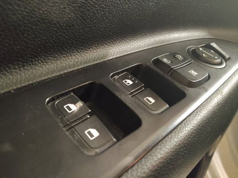 Used 2023 Kia Rio LX FWD image 27