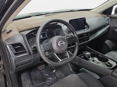 Used 2022 Nissan Rogue S AWD/4WD image 13
