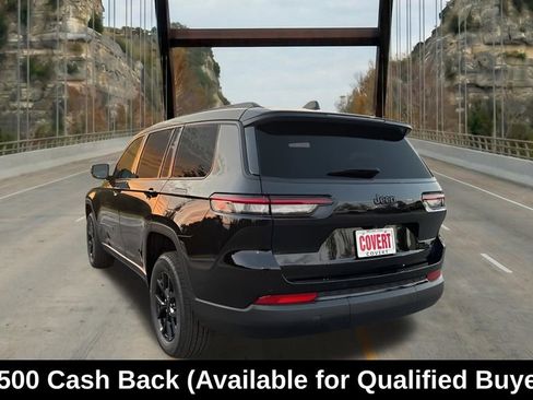New 2025 Jeep Grand Cherokee L Altitude RWD image 8