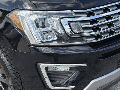 Used 2021 Ford Expedition Limited RWD image 4