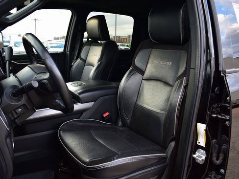 Used 2024 RAM 3500 Laramie w/ Night Edition image 21