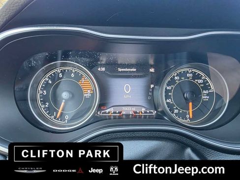 Used 2020 Jeep Cherokee Limited AWD/4WD image 22