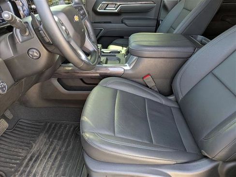 Used 2025 Chevrolet Silverado 1500 LTZ w/ Technology Package image 15