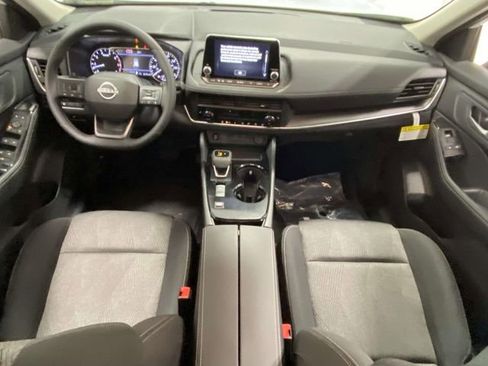 New 2026 Nissan Rogue SV image 9