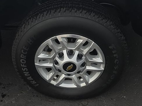 Used 2025 Chevrolet Silverado 2500 LT w/ Convenience Package AWD/4WD image 13