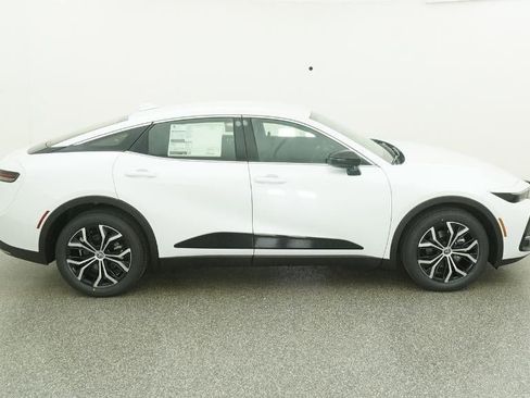 New 2026 Toyota Crown XLE image 11