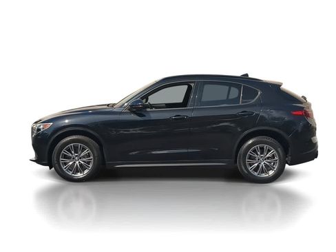 Used 2022 Alfa Romeo Stelvio Sprint AWD/4WD image 5