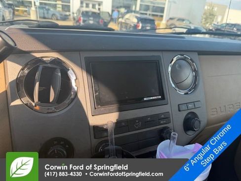 Used 2016 Ford F250 XLT w/ XLT Premium Package image 13