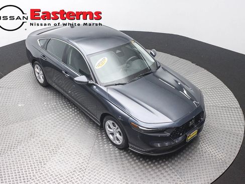 Used 2025 Honda Accord LX image 3