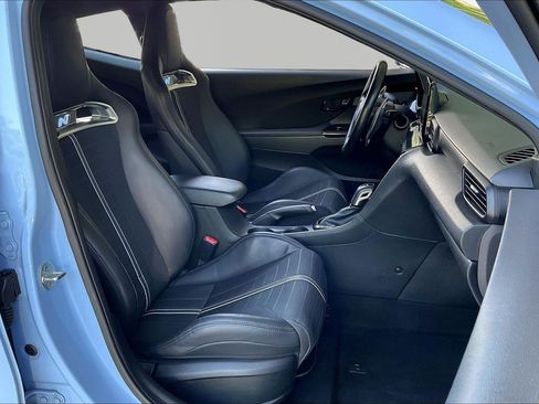 Used 2022 Hyundai Veloster N FWD image 27