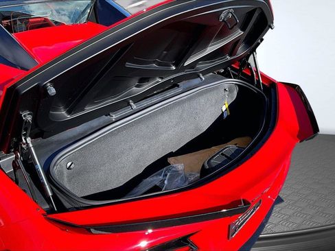 Used 2024 Chevrolet Corvette Z06 RWD image 5