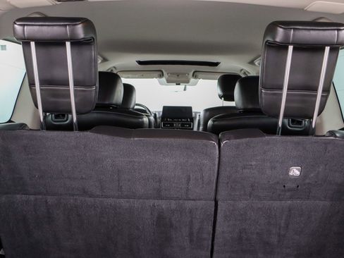 Used 2023 INFINITI QX80 Luxe w/ Cargo Package RWD image 33