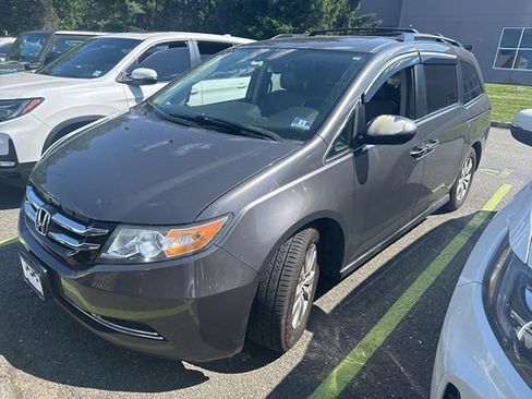 Used 2015 Honda Odyssey EX-L image 2