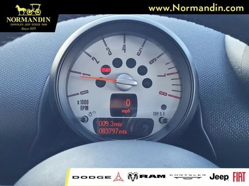 Used 2013 MINI Cooper Paceman FWD image 8