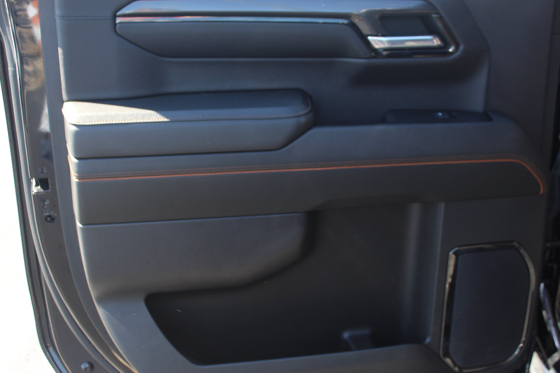 Used 2023 GMC Sierra 1500 AT4 AWD/4WD image 30