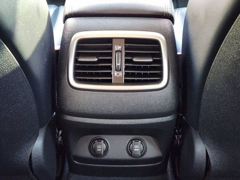 Used 2020 Kia Sorento SX image 30