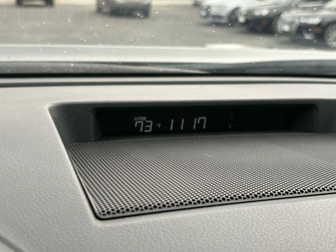 Used 2013 Toyota Sequoia SR5 w/ Premium Pkg AWD/4WD image 22